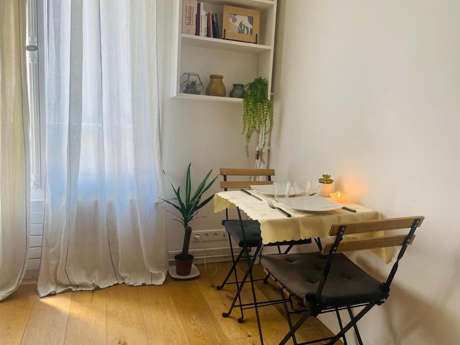 Paris - Appartement Cosy - Tour Eiffel A Pied Екстериор снимка